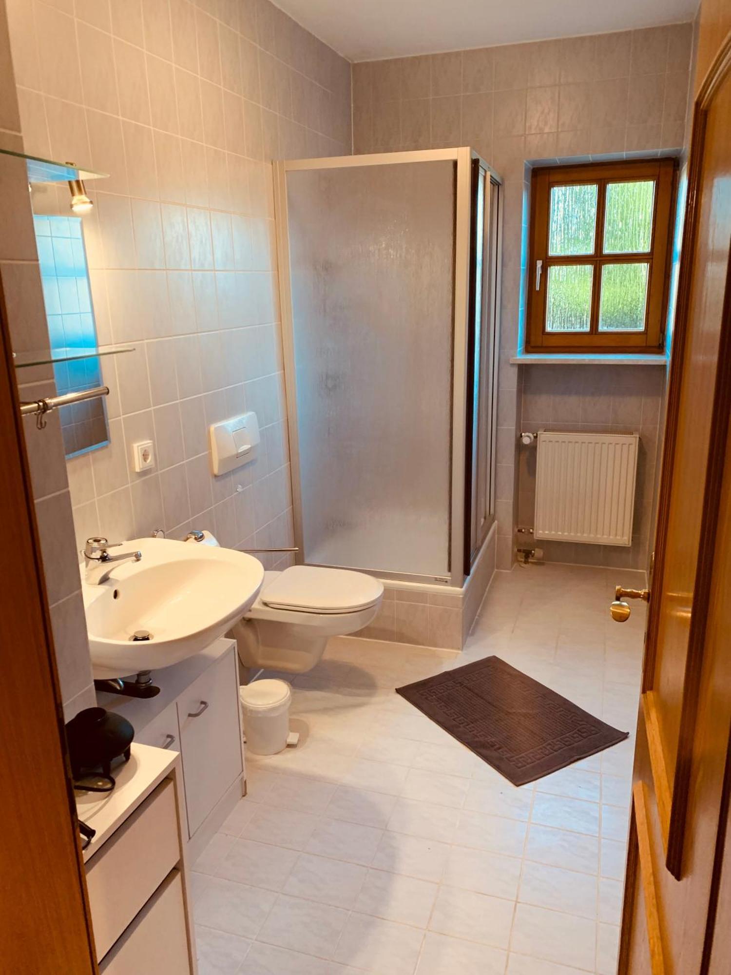 Adlerhorst, 4 Schlafzimmer, Blick In Die Alpen, Parkplatz Thyrnau Exterior photo